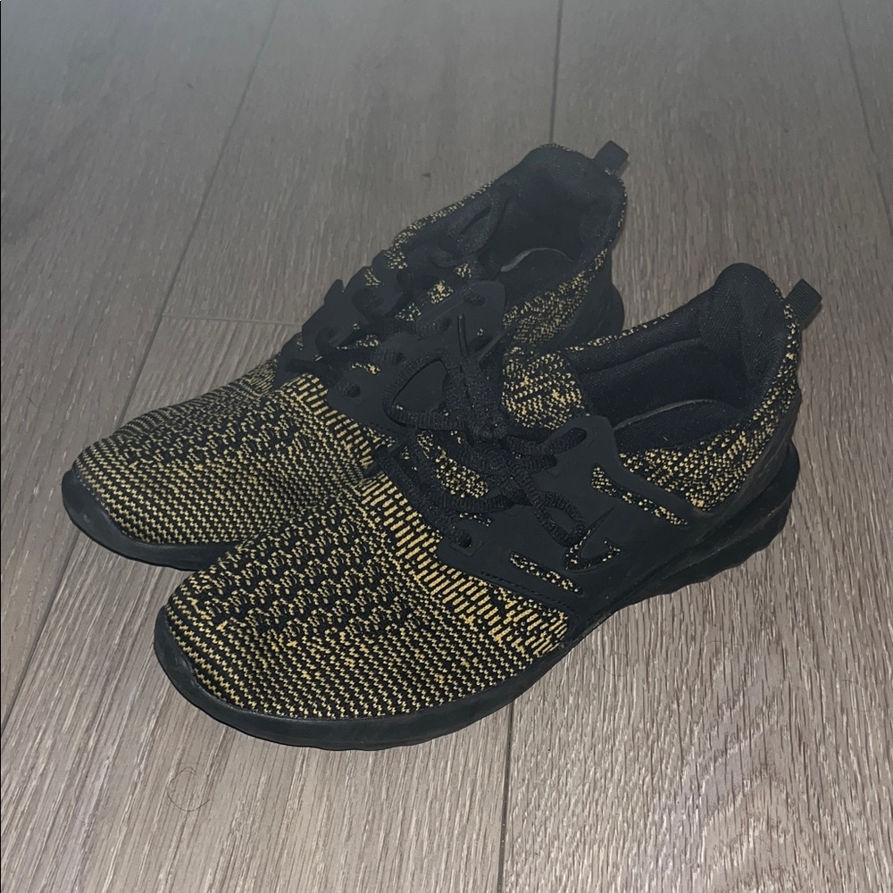 Black and Yellow Men's Sneakers